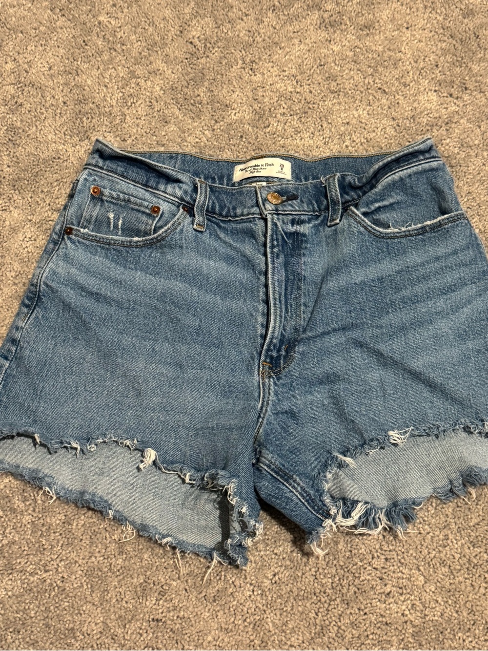 Abercrombie & Fitch high-rise denim shorts size 29/8